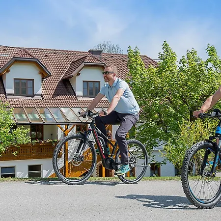 Konukevi Pfaffenlehen Maria Neustift
