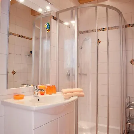 Pfaffenlehen Гостевой дом 3*